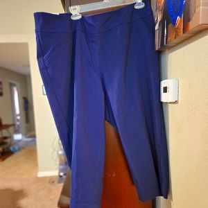 Womens Capri pants